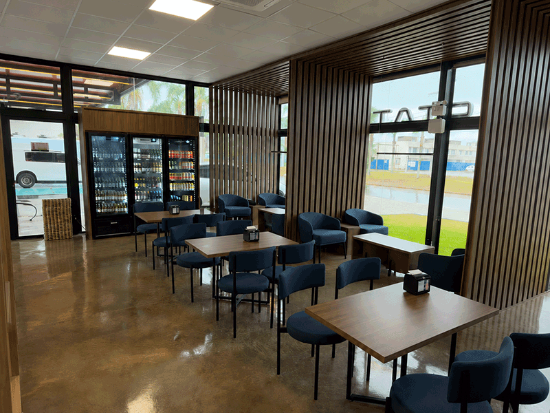 Lounge interno da NEX Station